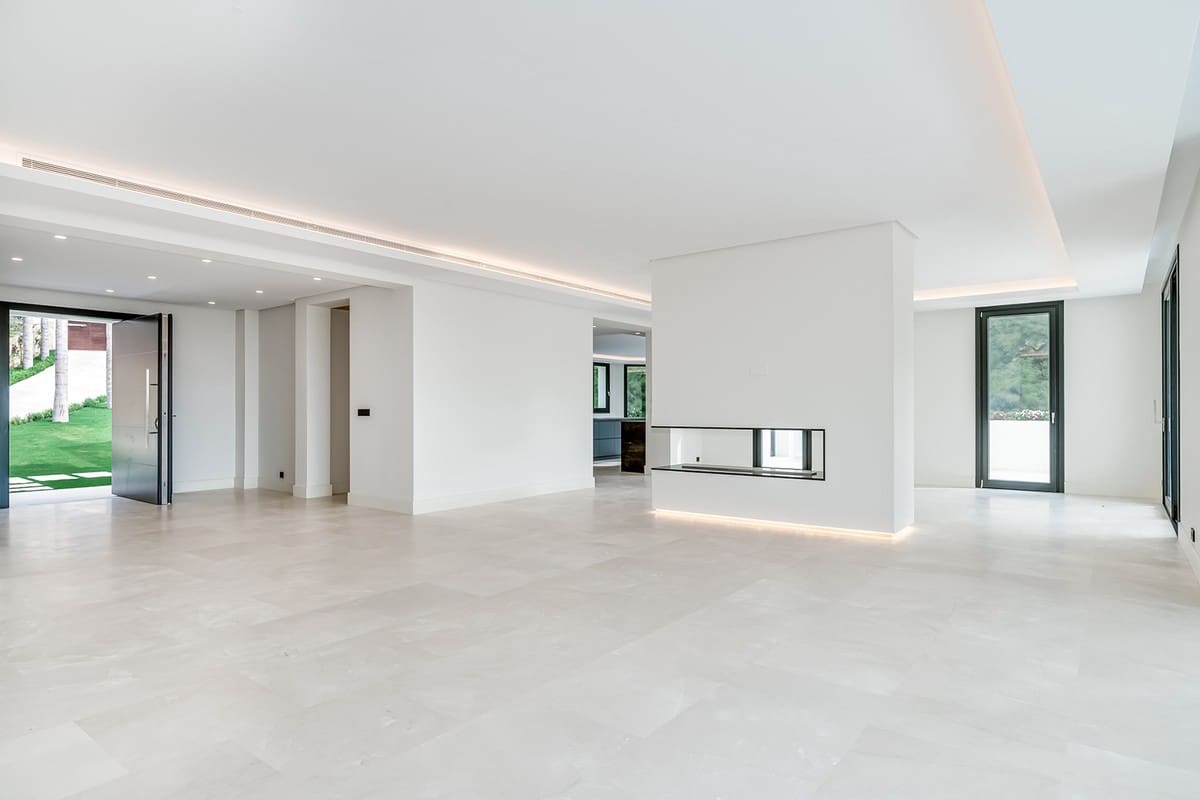 6 sypialnia Willa na sprzedaż w La Zagaleta z basenem garażem - 5 949 900 € (Ref: 6015311)