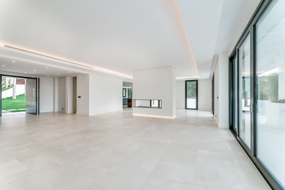 6 sypialnia Willa na sprzedaż w La Zagaleta z basenem garażem - 5 949 900 € (Ref: 6015311)