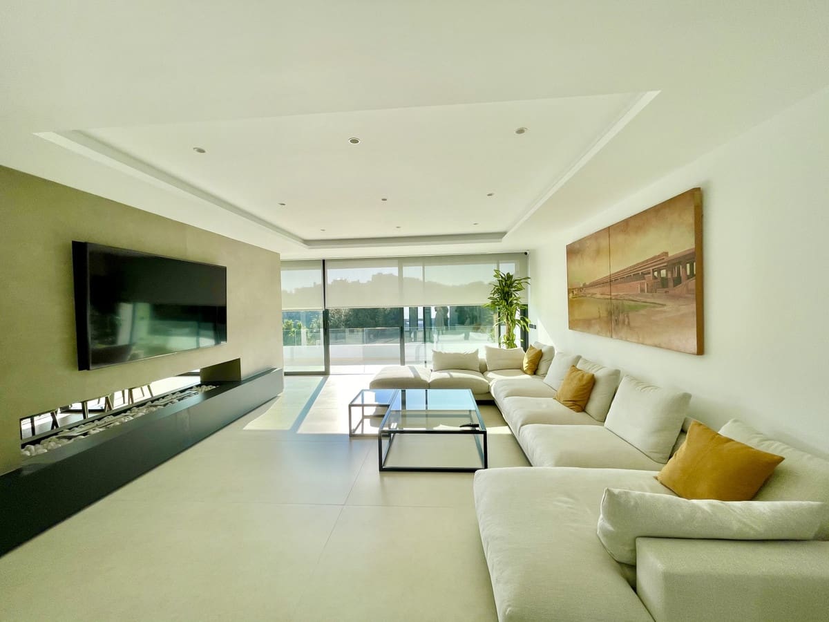 7 sypialnia Willa na sprzedaż w Benalmadena z basenem garażem - 3 200 000 € (Ref: 6015315)