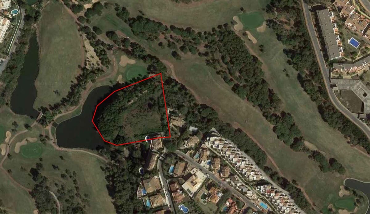 7 sypialnia Willa na sprzedaż w Benalmadena z basenem garażem - 3 200 000 € (Ref: 6015315)