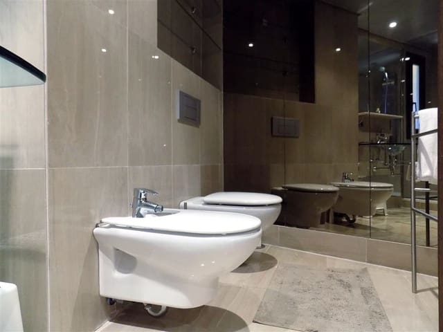 3 makuuhuone Ranta-asunto myytävänä paikassa New Golden Mile, Estepona mukana uima-altaan 
autotalli - 850 000 € (Ref: 6015319)