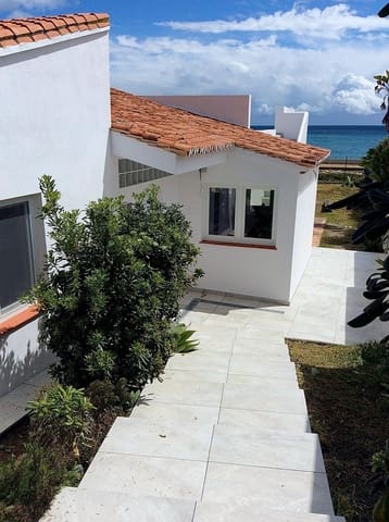 Chalet de 4 habitaciones en New Golden Mile, Estepona en venta - 2.450.000 € (Ref: 6015354)