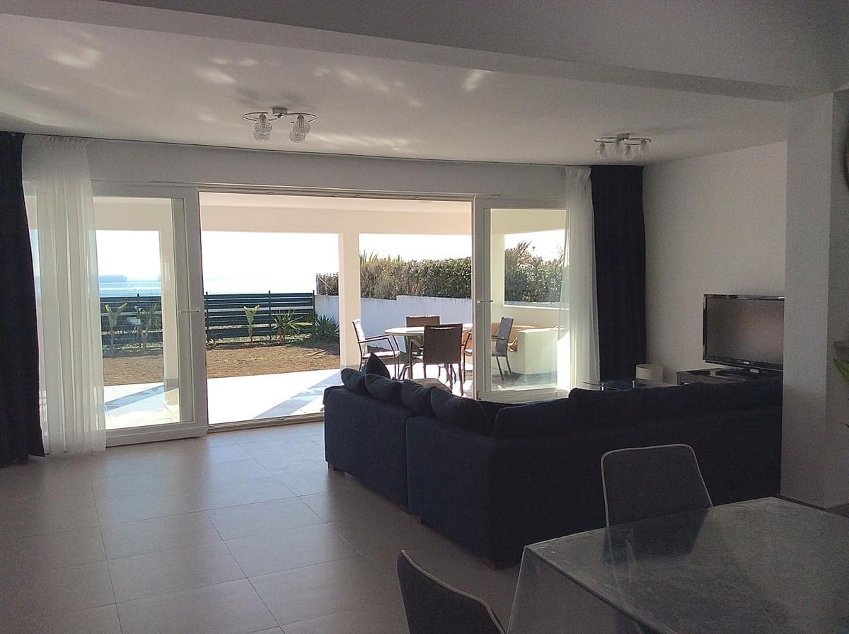 Chalet de 4 habitaciones en New Golden Mile en venta - 2.450.000 € (Ref: 6015354)
