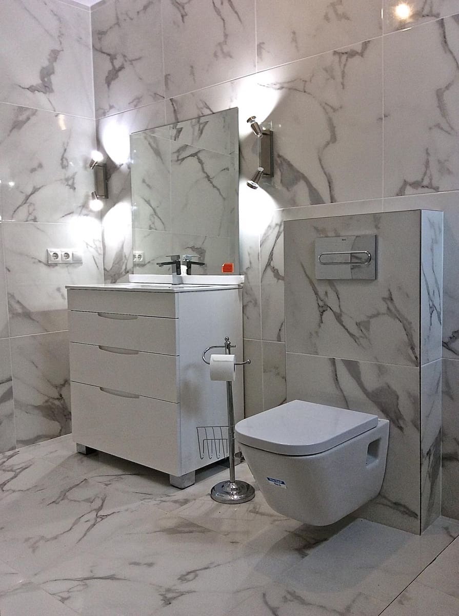 Chalet de 4 habitaciones en New Golden Mile en venta - 2.450.000 € (Ref: 6015354)