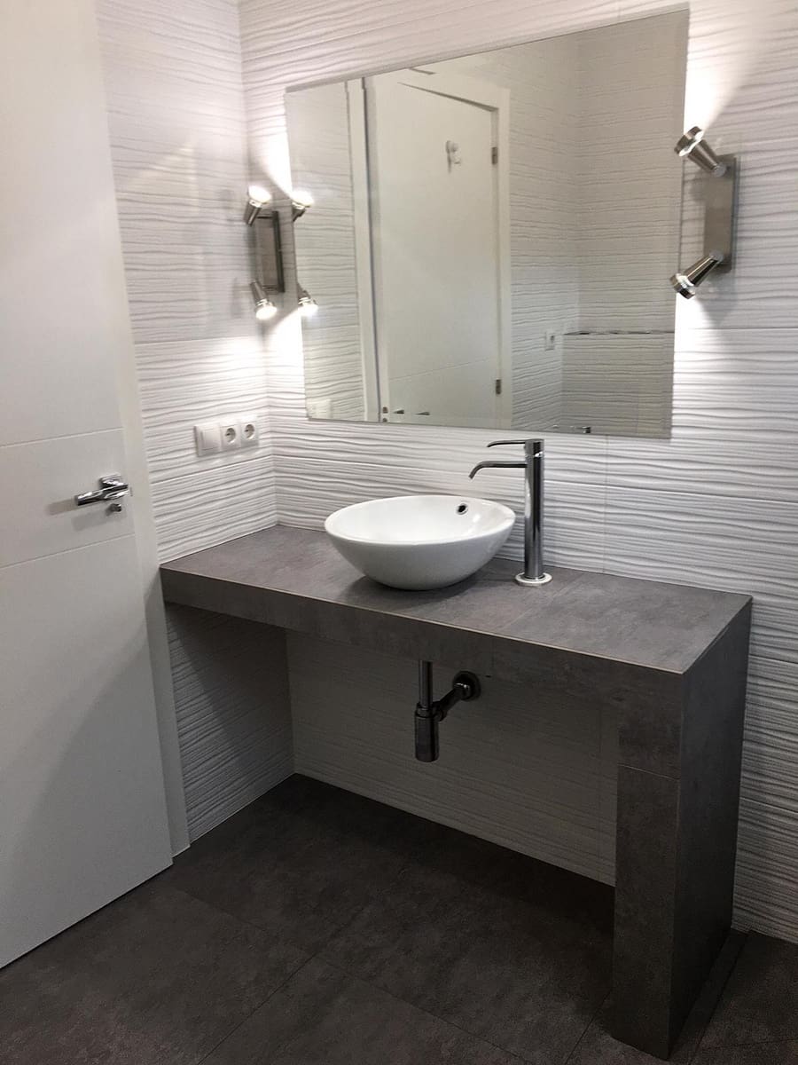 Chalet de 4 habitaciones en New Golden Mile en venta - 2.450.000 € (Ref: 6015354)