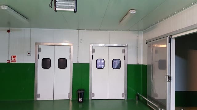 Business for sale in Málaga city with garage - € 3,995,000 (Ref: 6015410)