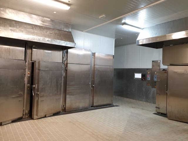 Business for sale in Málaga city with garage - € 3,995,000 (Ref: 6015410)