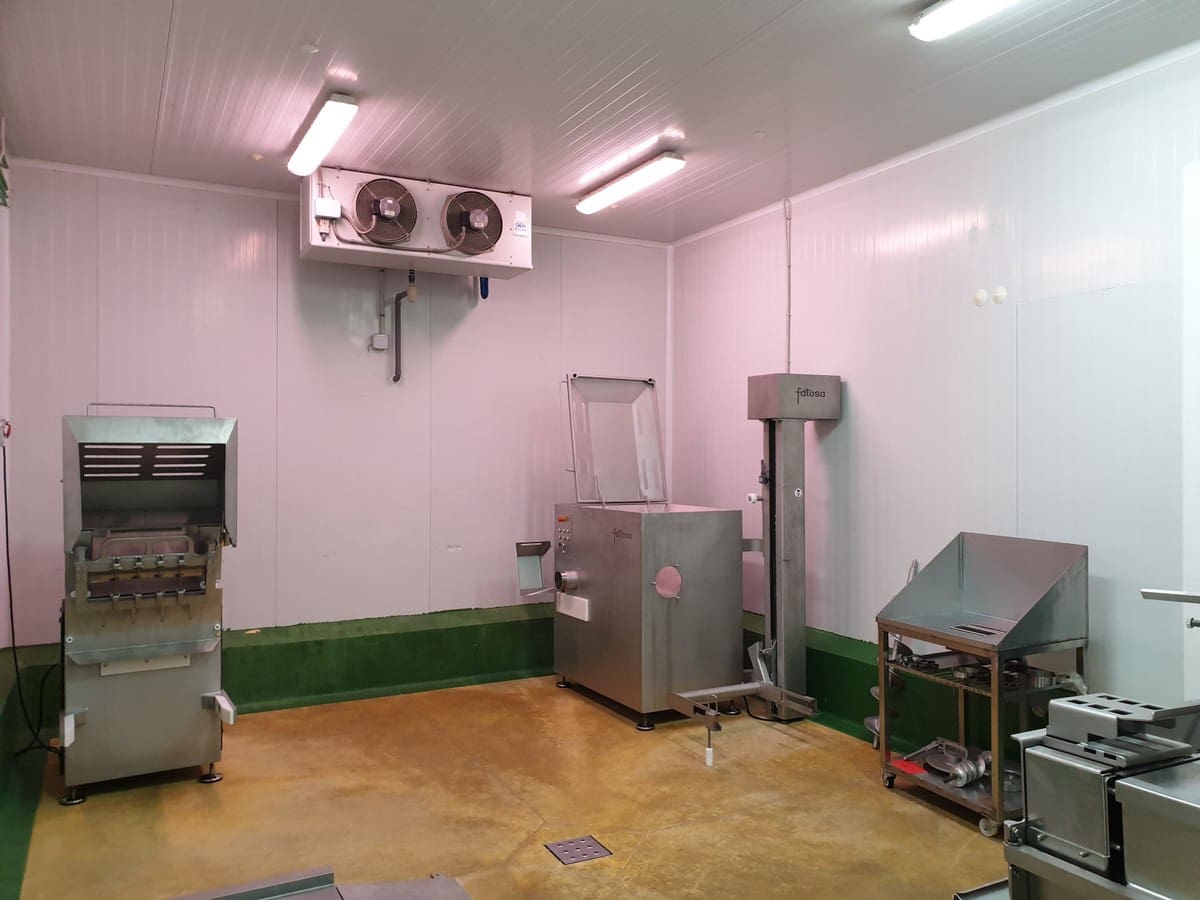 Virksomhed til salg i Malaga by med garage - € 3.995.000 (Ref: 6015410)