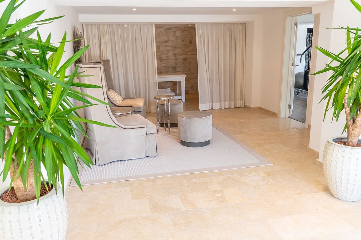 5 sypialnia Willa na sprzedaż w Guadalmina z basenem garażem - 8 450 000 € (Ref: 6022858)