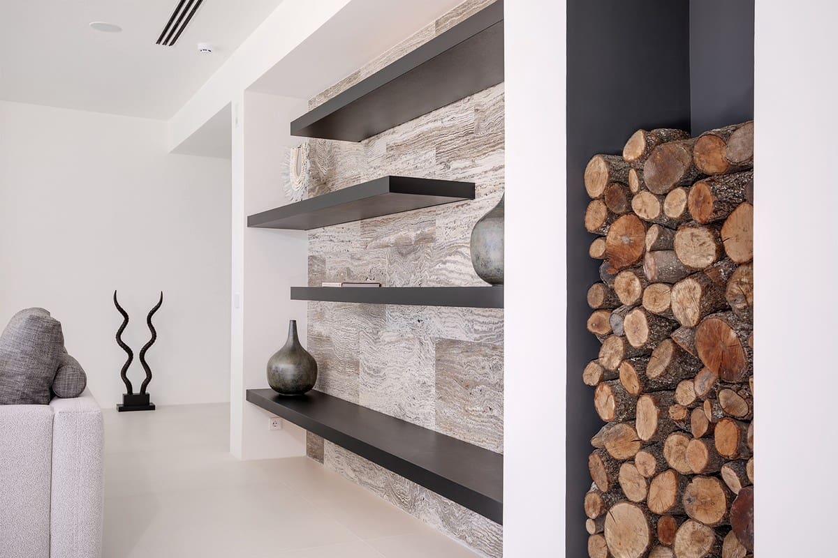 5 bedroom Villa for sale in Estepona with pool garage - € 3,600,000 (Ref: 6055628)