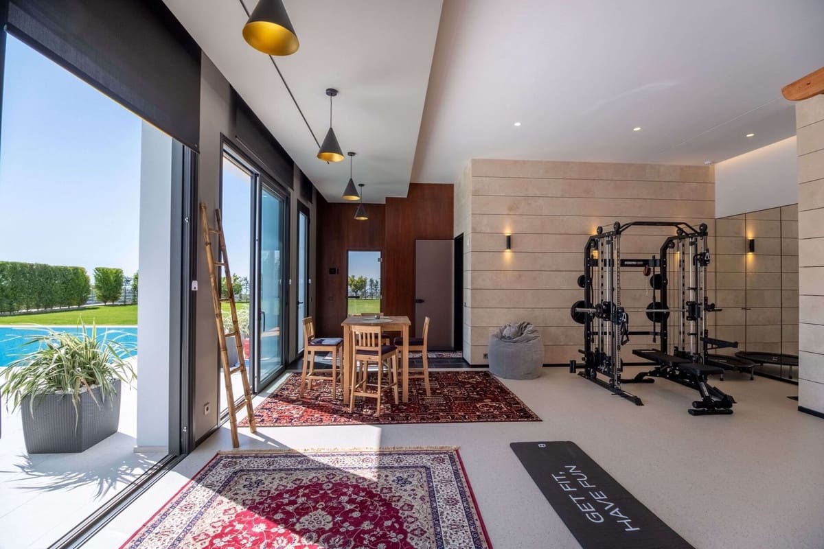 12 bedroom Villa for sale in Benahavis with pool garage - € 12,700,000 (Ref: 6078390)