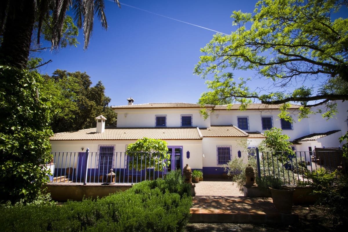 7 quarto Quinta/Casa Rural para venda em Archidona com piscina garagem - 1 200 000 € (Ref: 6226835)