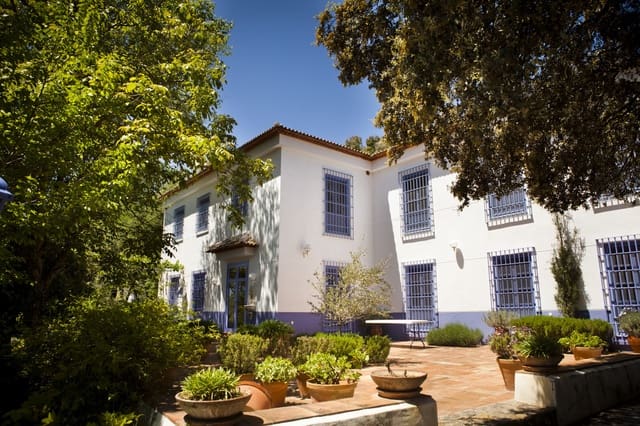 7 makuuhuone Maalaistalo myytävänä paikassa Archidona mukana uima-altaan 
autotalli - 1 200 000 € (Ref: 6226835)