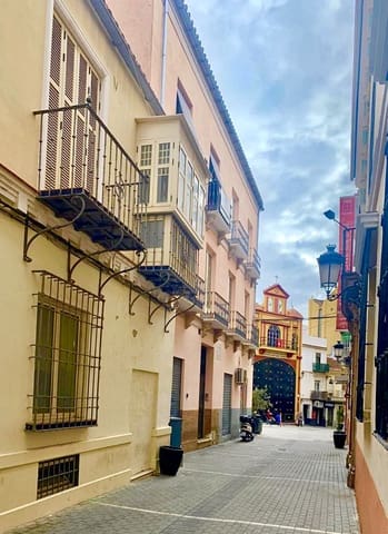 Hotel de 7 habitaciones en Málaga ciudad en venta - 1.650.000 € (Ref: 6382139)