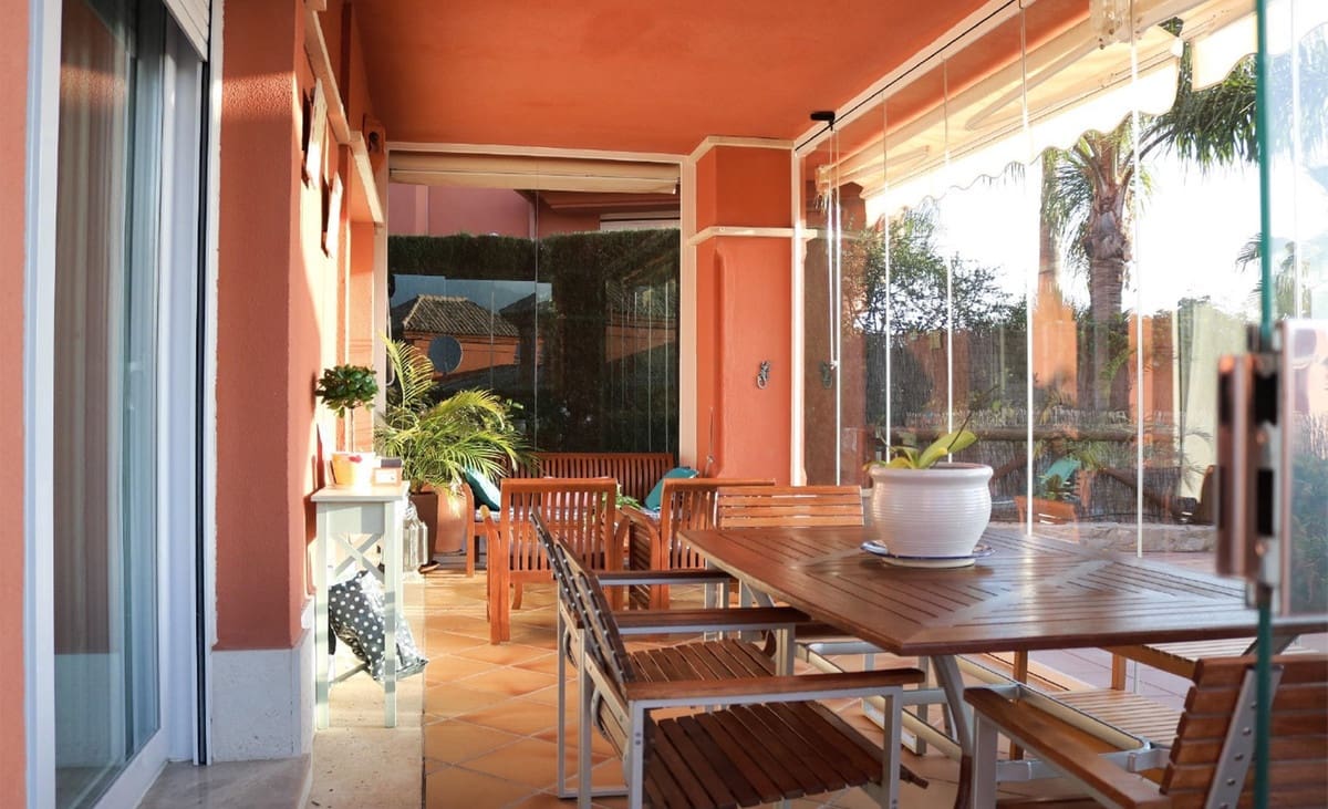 3 quarto Moradia para venda em Marbella com piscina garagem - 1 650 000 € (Ref: 6729258)