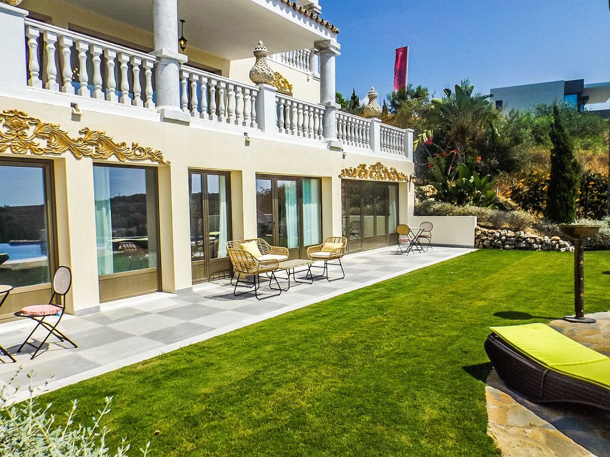 7 soverom Villa til salgs i Los Flamingos med svømmebasseng garasje - € 3 865 000 (Ref: 6754853)