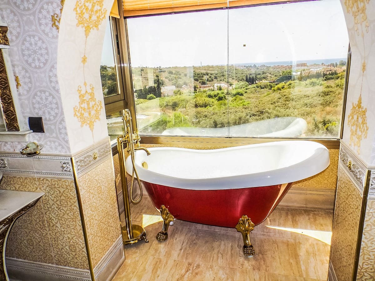 7 soverom Villa til salgs i Los Flamingos med svømmebasseng garasje - € 3 865 000 (Ref: 6754853)