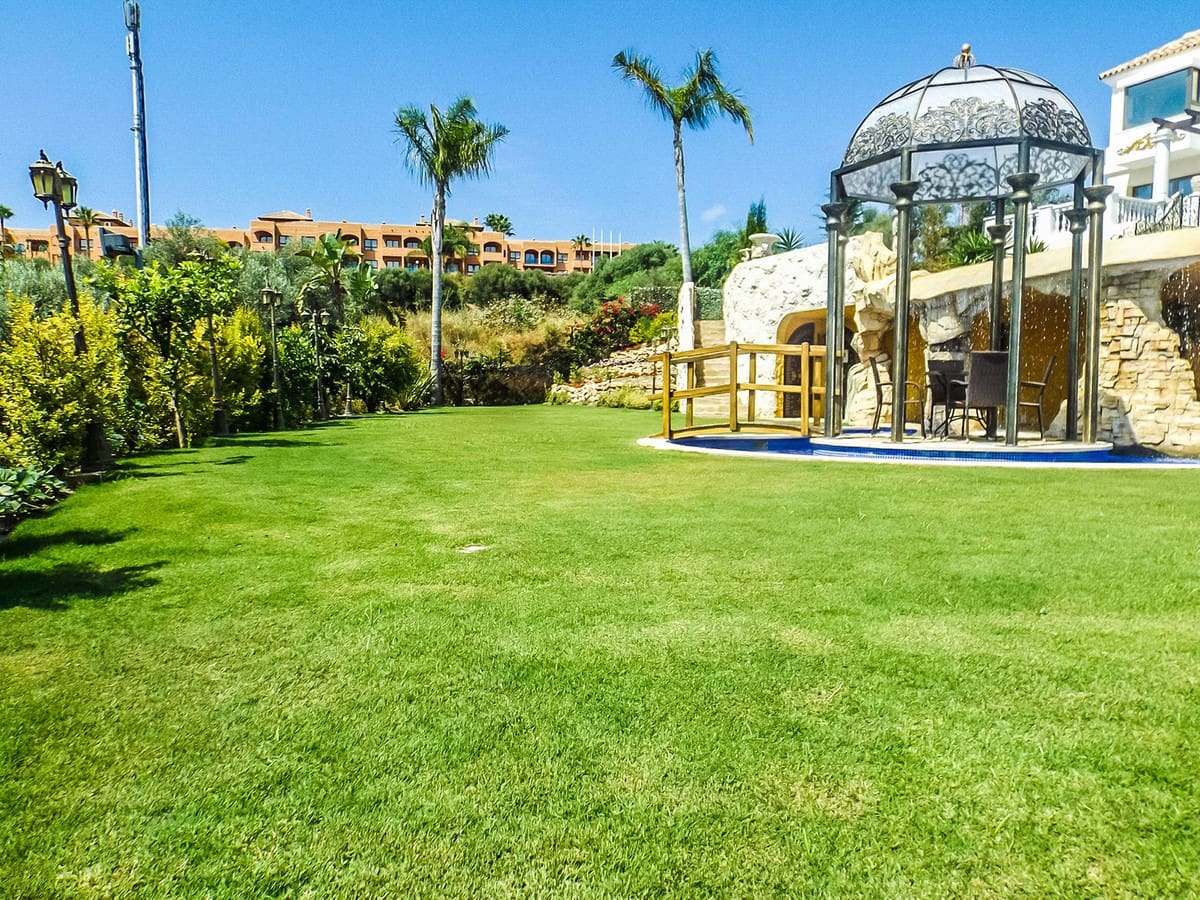 7 soverom Villa til salgs i Los Flamingos med svømmebasseng garasje - € 3 865 000 (Ref: 6754853)