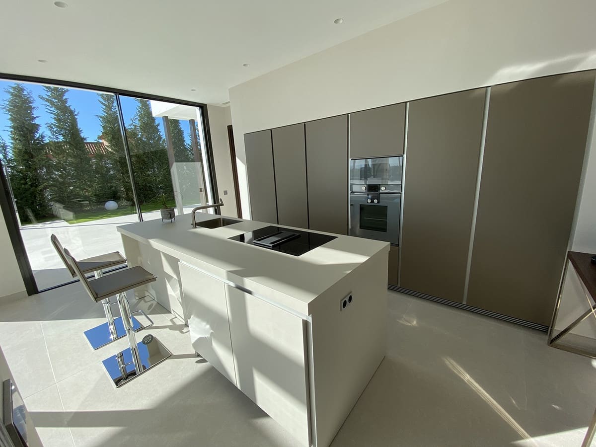 6 sypialnia Willa na sprzedaż w Los Flamingos z basenem - 5 450 000 € (Ref: 6795411)