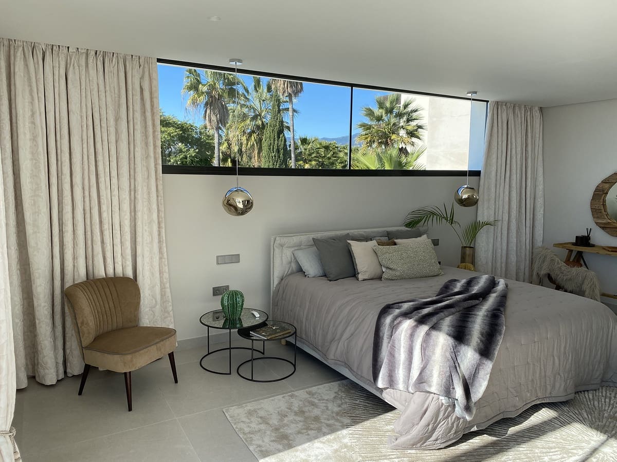 6 sypialnia Willa na sprzedaż w Los Flamingos z basenem - 5 450 000 € (Ref: 6795411)