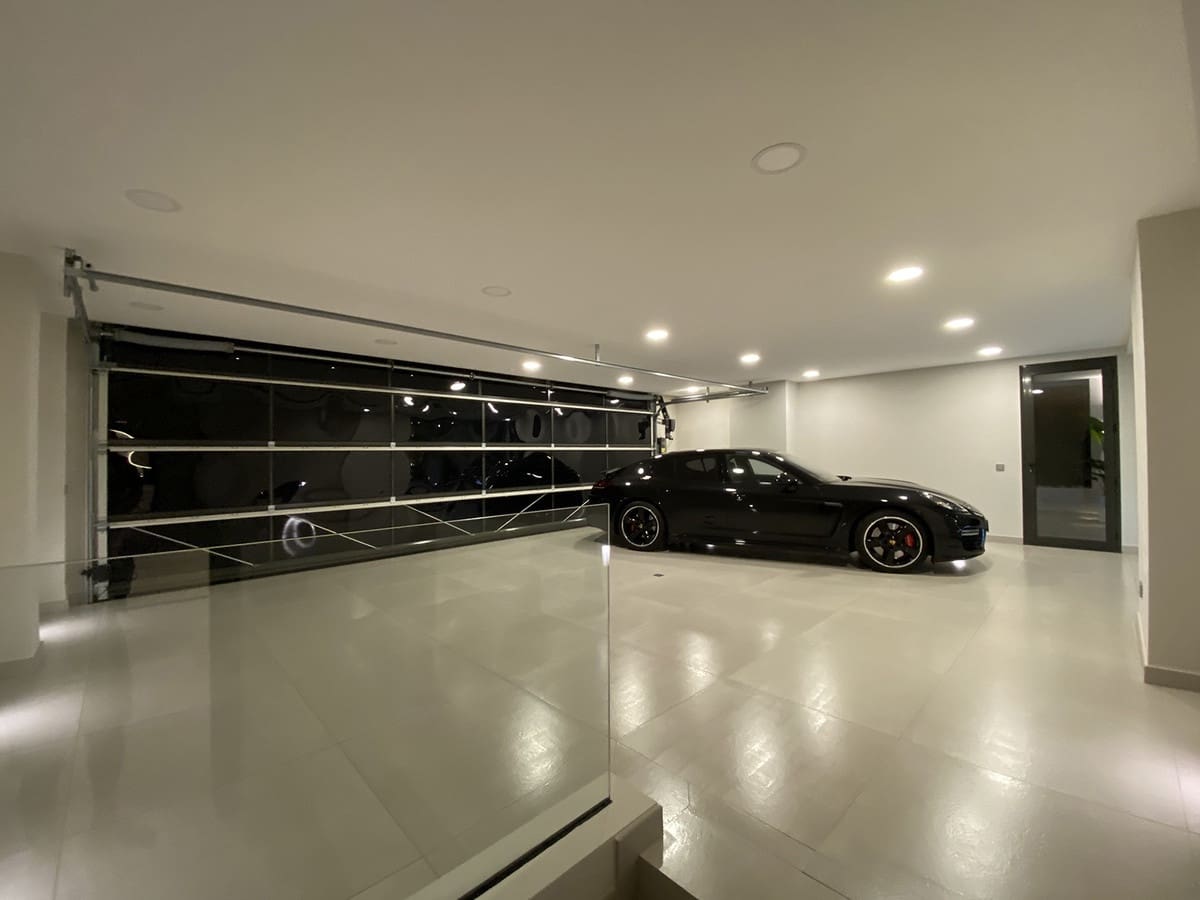 6 sypialnia Willa na sprzedaż w Los Flamingos z basenem - 5 450 000 € (Ref: 6795411)