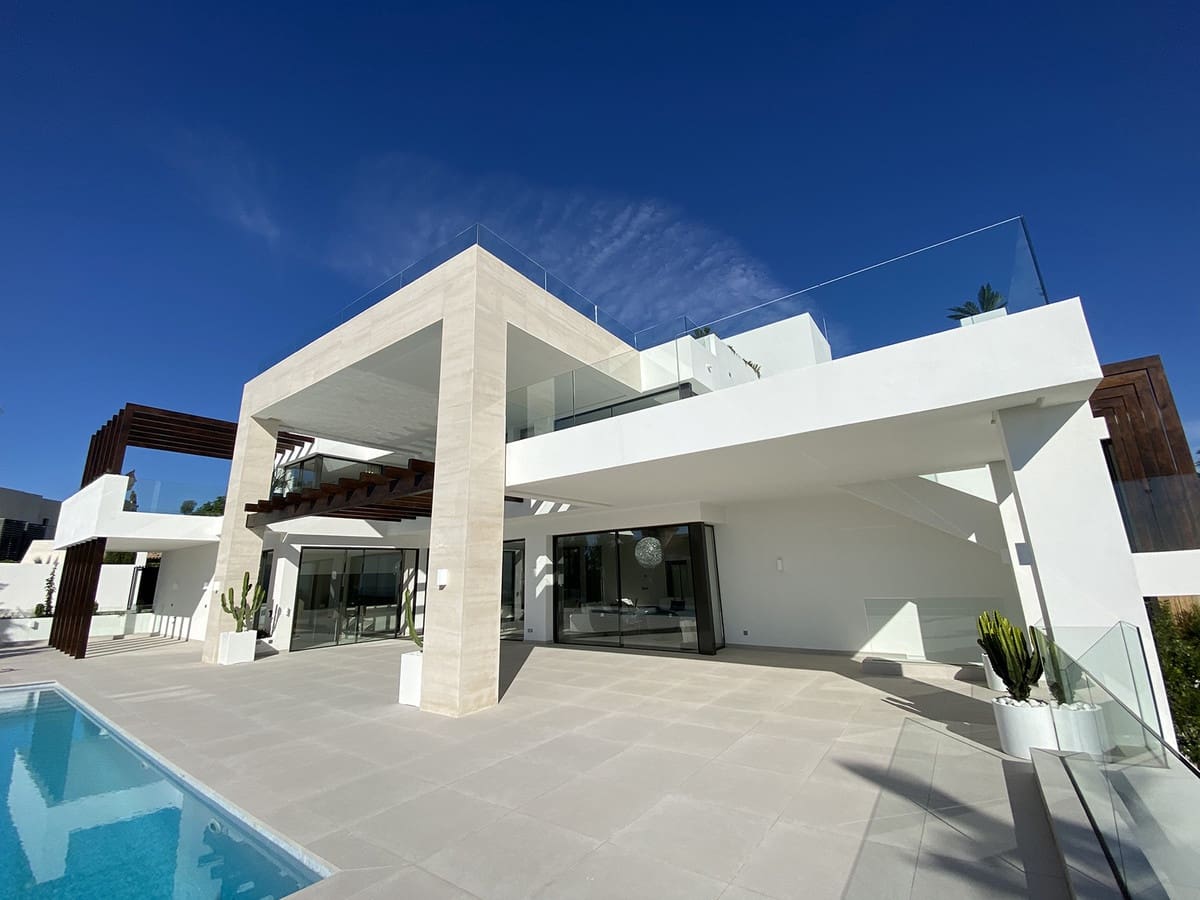 6 sypialnia Willa na sprzedaż w Los Flamingos z basenem - 5 450 000 € (Ref: 6795411)