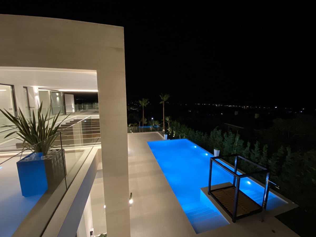 6 sypialnia Willa na sprzedaż w Los Flamingos z basenem - 5 450 000 € (Ref: 6795411)