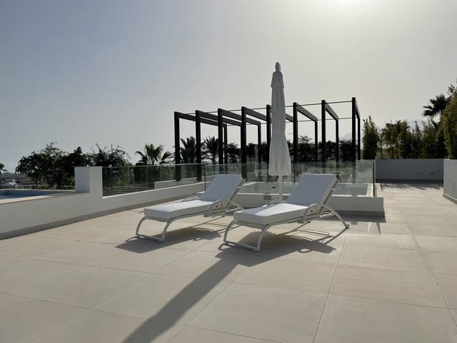 6 bedroom Villa for sale in Los Flamingos, Benahavís with pool - € 5,450,000 (Ref: 6795411)