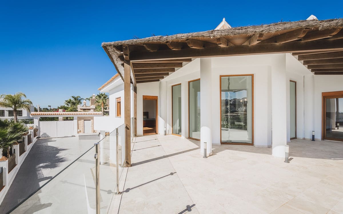 5 soveværelse Villa til salg i Los Flamingos med swimmingpool garage - € 3.250.000 (Ref: 6850151)