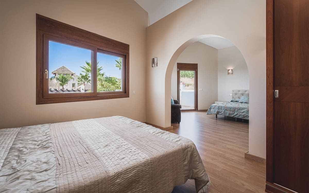 5 soveværelse Villa til salg i Los Flamingos med swimmingpool garage - € 3.250.000 (Ref: 6850151)