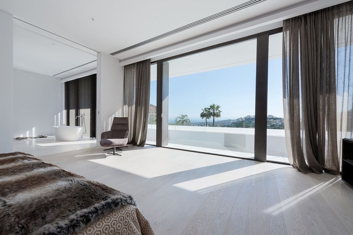 Chalet de 7 habitaciones en Benahavís en venta con piscina garaje - 4.500.000 € (Ref: 6863833)