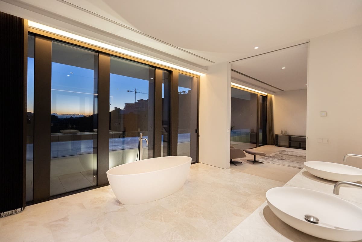 Chalet de 7 habitaciones en Benahavís en venta con piscina garaje - 4.500.000 € (Ref: 6863833)