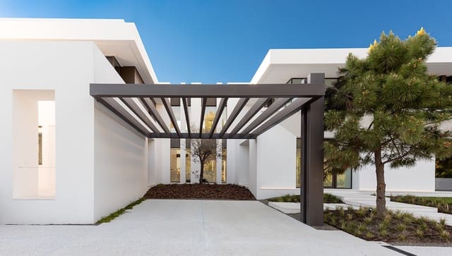 Chalet de 7 habitaciones en Benahavís en venta con piscina garaje - 4.500.000 € (Ref: 6863833)