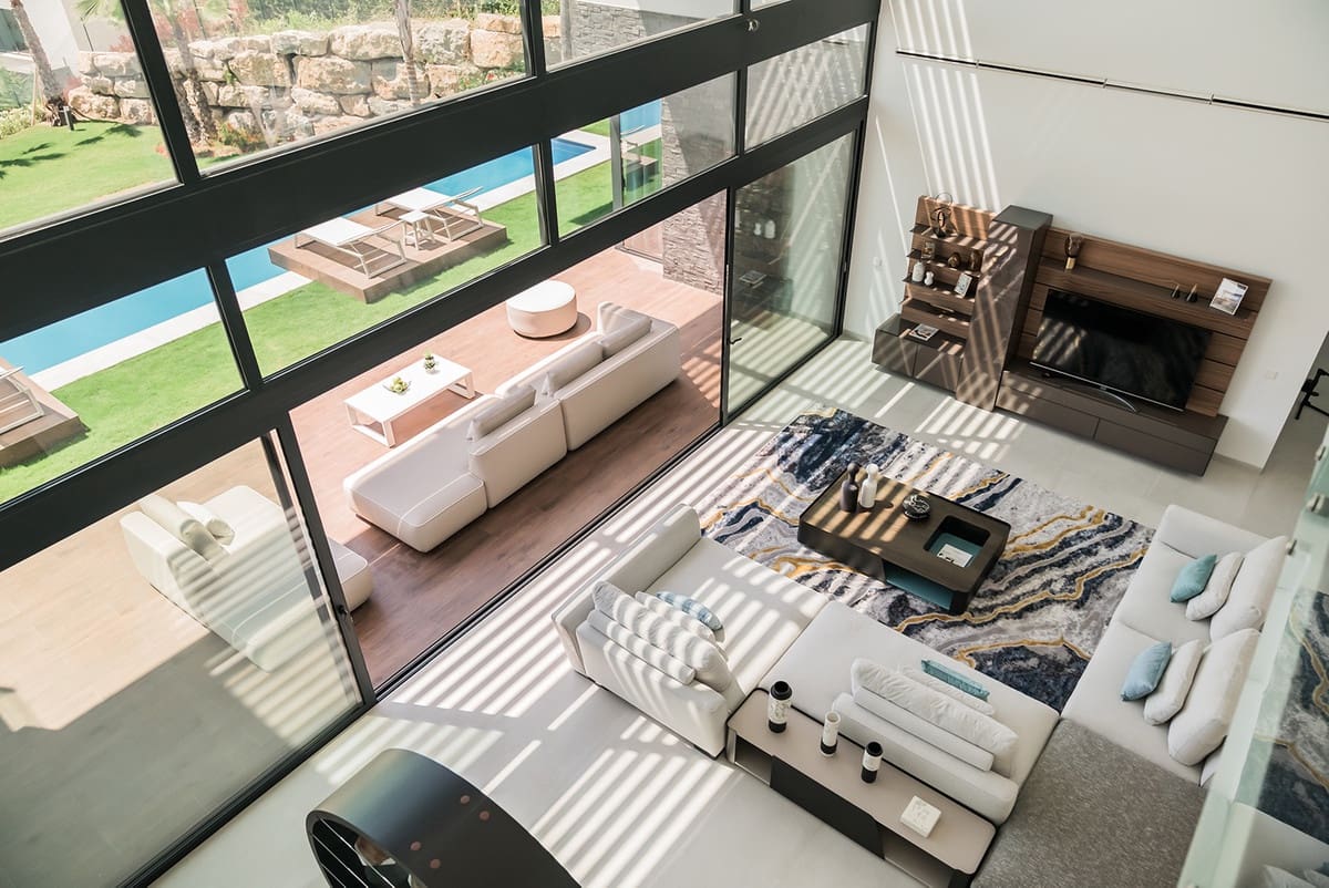 5 bedroom Villa for sale in Benahavis with pool garage - € 3,490,000 (Ref: 6863834)