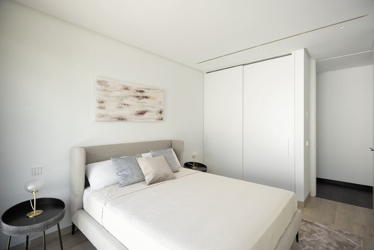 5 bedroom Villa for sale in Benahavis with pool garage - € 3,490,000 (Ref: 6863834)