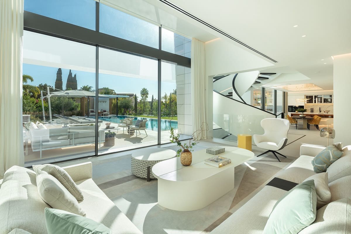 5 soverom Villa til salgs i Bahia de Marbella med svømmebasseng garasje - € 7 500 000 (Ref: 6932782)