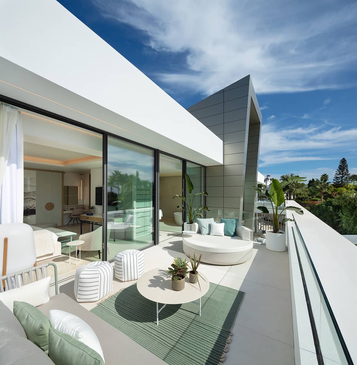 5 soverom Villa til salgs i Bahia de Marbella med svømmebasseng garasje - € 7 500 000 (Ref: 6932782)