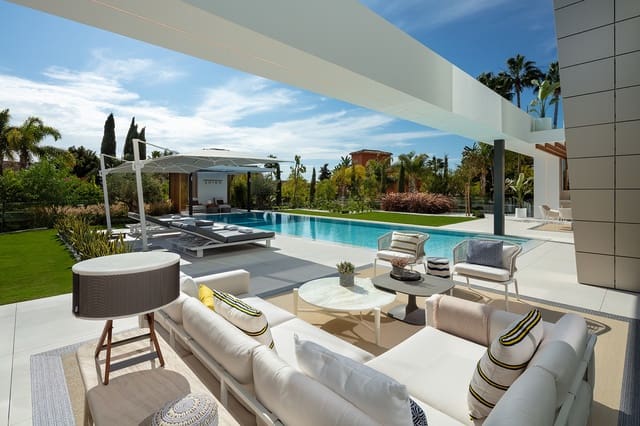 5 Zimmer Villa zu verkaufen in Bahía de Marbella, Marbella mit Pool Garage - 7.500.000 € (Ref: 6932782)