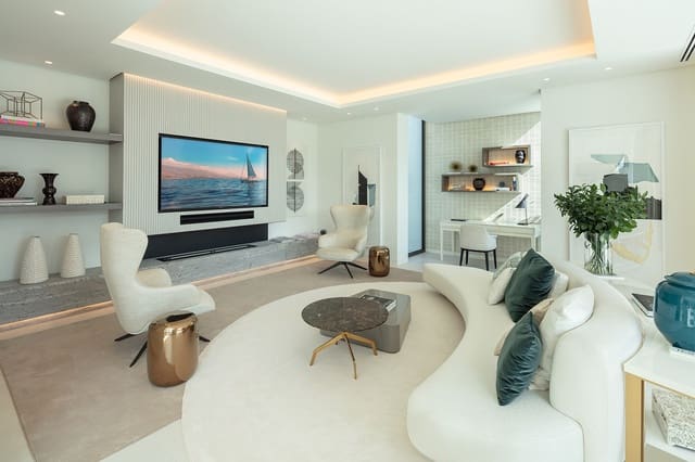 5 Zimmer Villa zu verkaufen in Bahía de Marbella, Marbella mit Pool Garage - 7.500.000 € (Ref: 6932782)