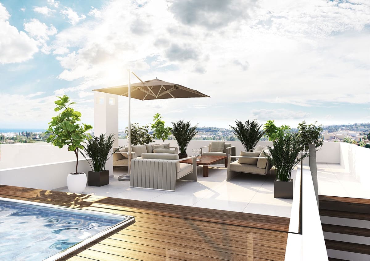 5 makuuhuone Huvila myytävänä paikassa Nueva Andalucia mukana uima-altaan 
autotalli - 3 150 000 € (Ref: 6943621)