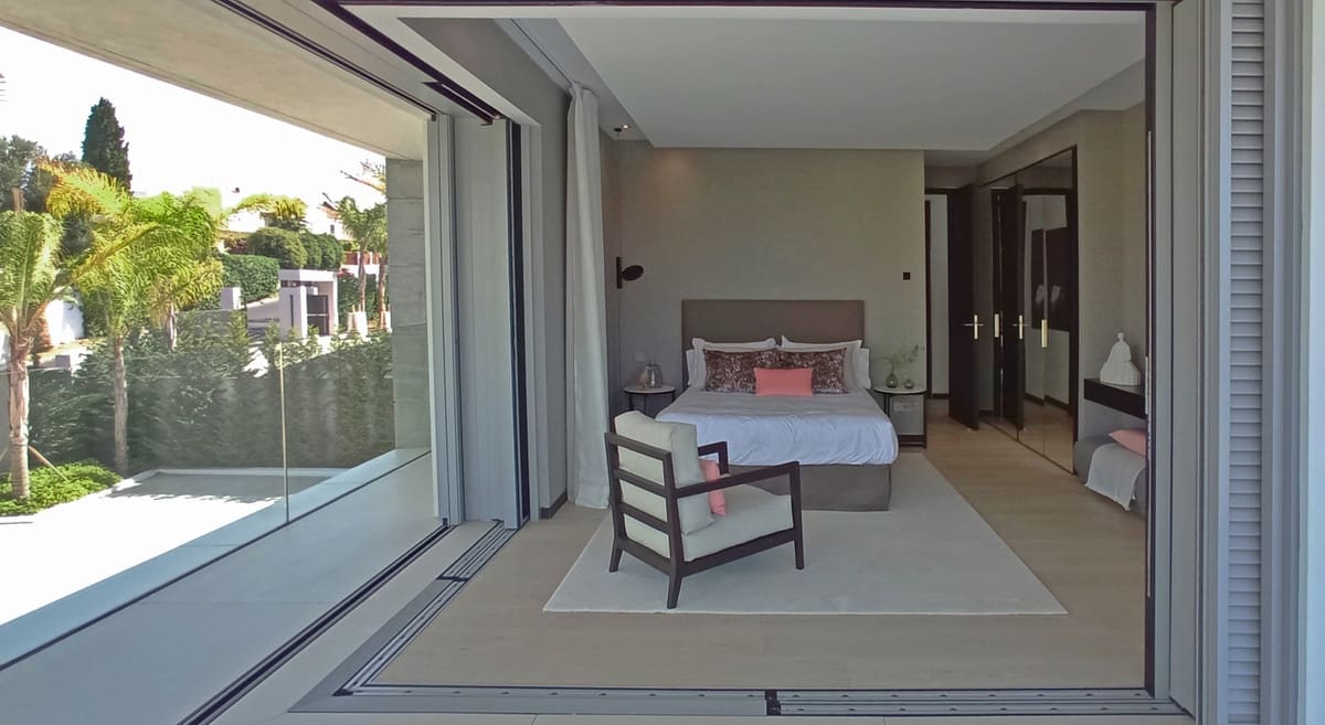 5 soveværelse Villa til salg i Guadalmina med swimmingpool garage - € 4.250.000 (Ref: 6966472)