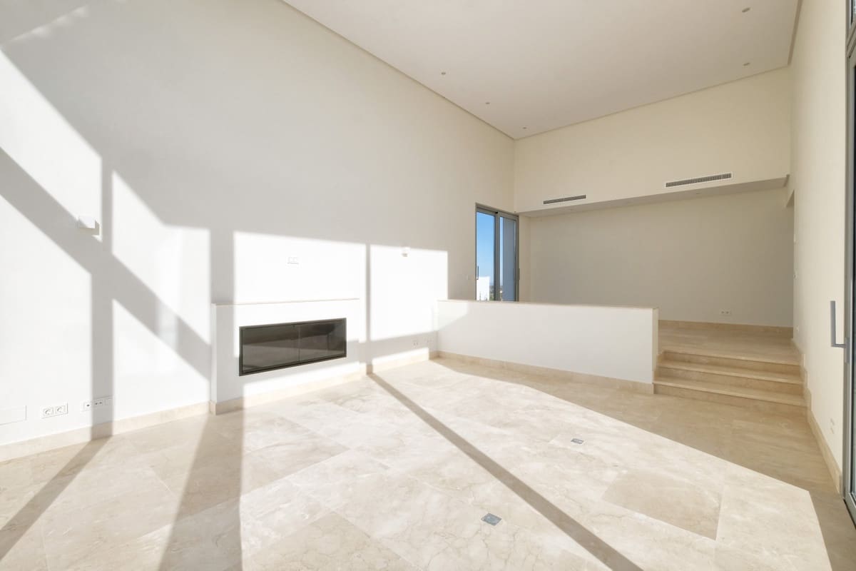 Chalet de 4 habitaciones en Benahavís en venta con piscina garaje - 2.400.000 € (Ref: 6983934)