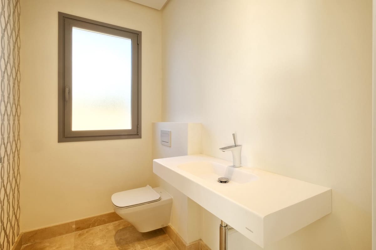 Chalet de 4 habitaciones en Benahavís en venta con piscina garaje - 2.400.000 € (Ref: 6983934)