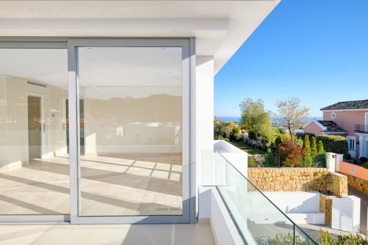 Chalet de 4 habitaciones en Benahavís en venta con piscina garaje - 2.400.000 € (Ref: 6983934)