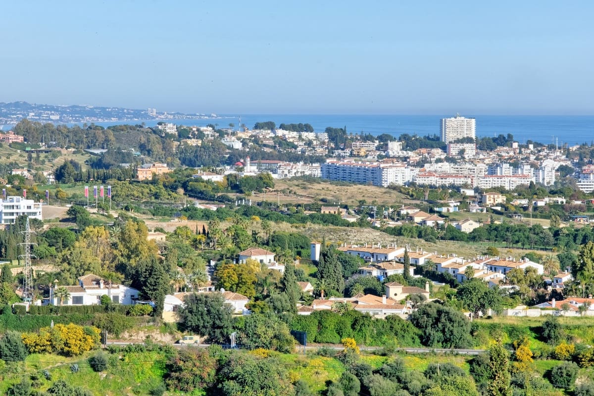 Chalet de 4 habitaciones en Benahavís en venta con piscina garaje - 2.400.000 € (Ref: 6983934)