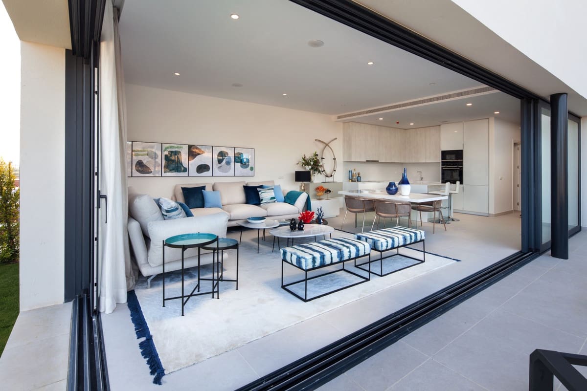 4 bedroom Villa for sale in Casares with pool garage - € 728,500 (Ref: 7015337)