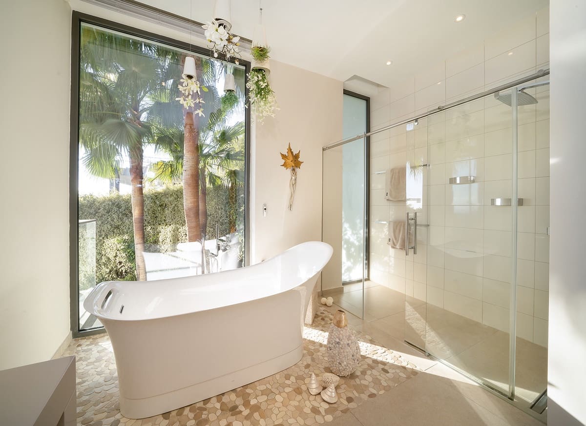 7 quarto Moradia para venda em Benahavis com piscina garagem - 5 849 000 € (Ref: 7047217)