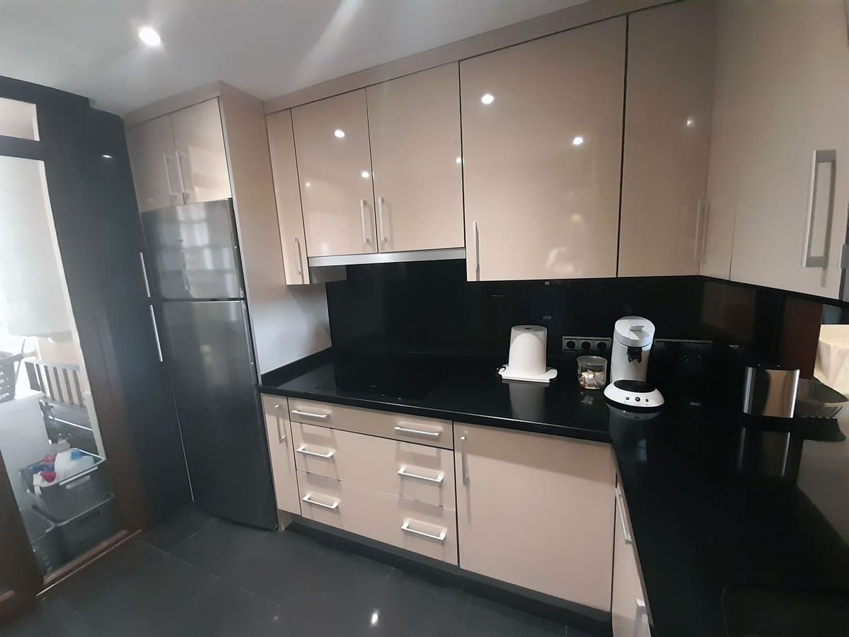 2 bedroom Beach Apartment for sale in New Golden Mile with pool garage - € 560,000 (Ref: 7052945)