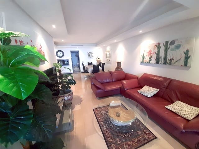 2 soverom Strandleiligheter til salgs i New Golden Mile, Estepona med svømmebasseng garasje - € 560 000 (Ref: 7052945)
