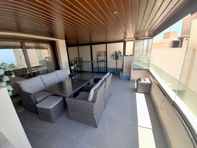 2 soverom Strandleiligheter til salgs i New Golden Mile, Estepona med svømmebasseng garasje - € 560 000 (Ref: 7052945)